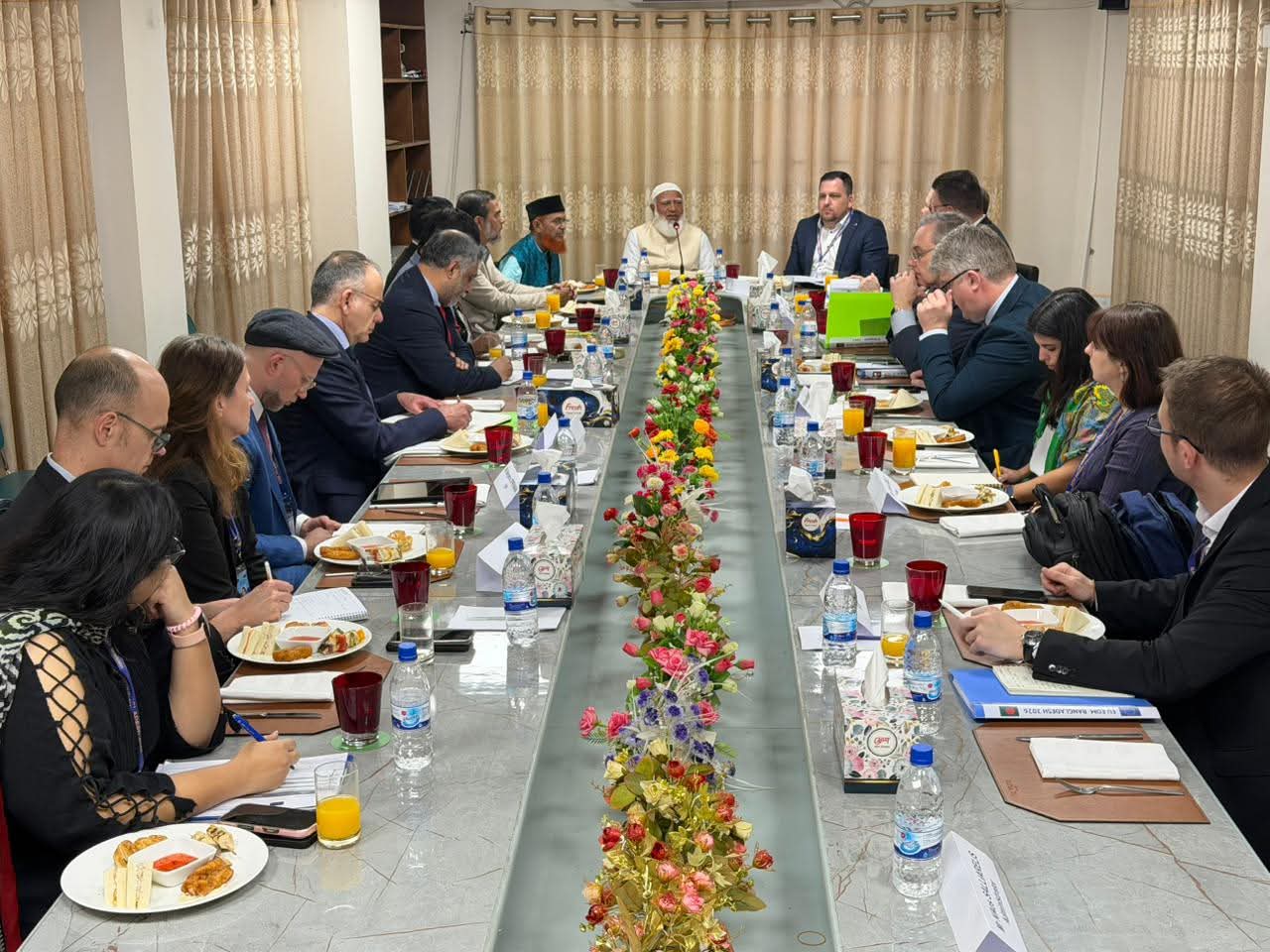 আমীরে জামায়াতের সঙ্গে ইইউ নির্বাচন পর্যবেক্ষণ মিশনের প্রধানের সৌজন্য সাক্ষাৎ