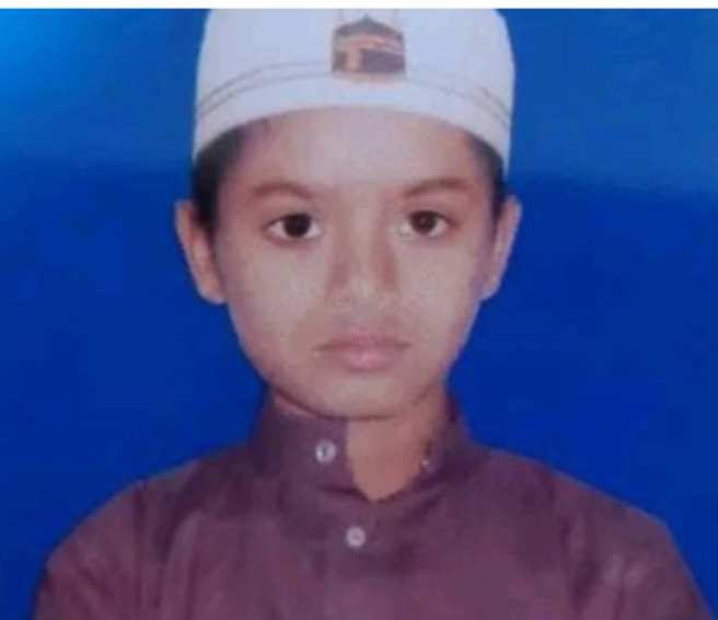 বরিশালে নামাজে ডাক দেওয়াকে কেন্দ্র করে স্কুলছাত্র নিহত