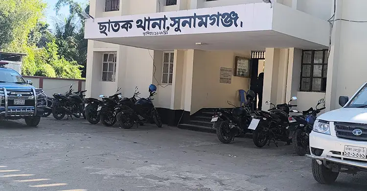 মসজিদের হিসাব নিয়ে সংঘর্ষে নিহত ১