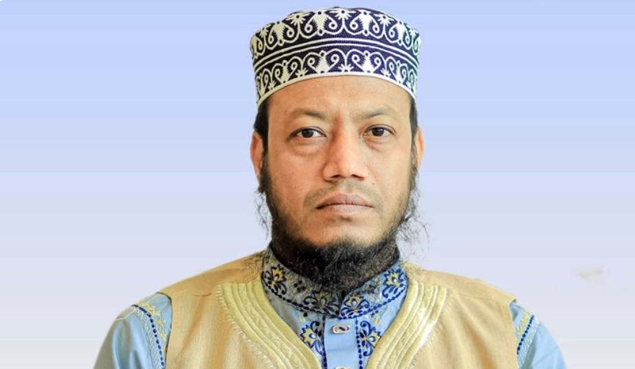 মানহানির মামলায় মুফতি আমির হামজার বিরুদ্ধে গ্রেপ্তারি পরোয়ানা