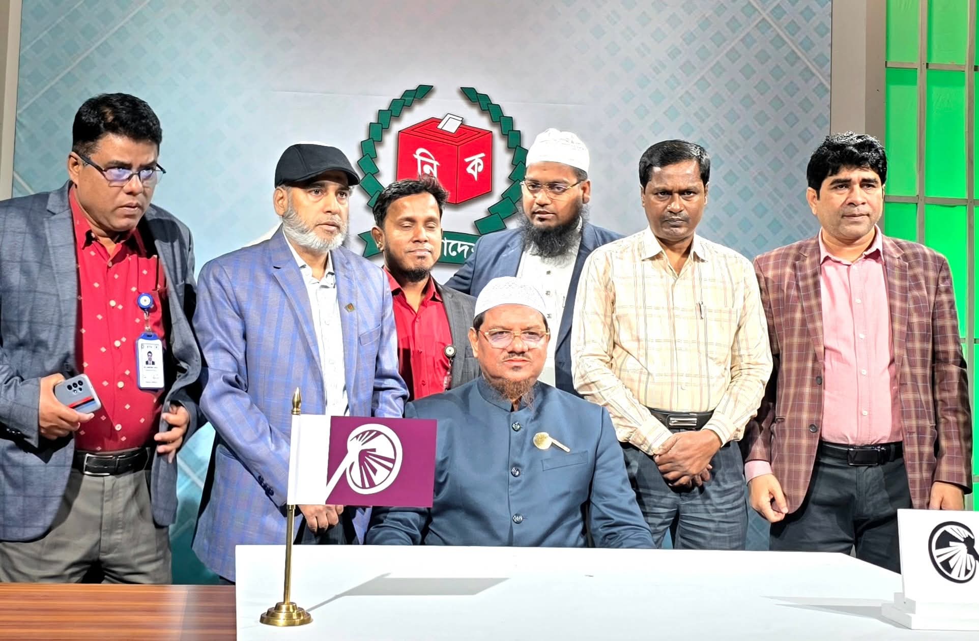 সন্ধ্যা ৬টায় জাতির উদ্দেশে ভাষণ দেবেন চরমোনাই পীর