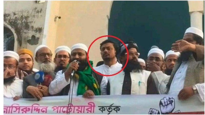 বায়তুল মোকাররমে নিজের বিরুদ্ধেই ডাকা বিক্ষোভে উপস্থিত হলেন নাসীরুদ্দীন পাটওয়ারী